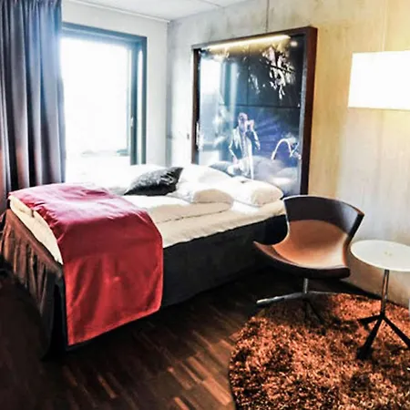 Comfort Hotel Square-3