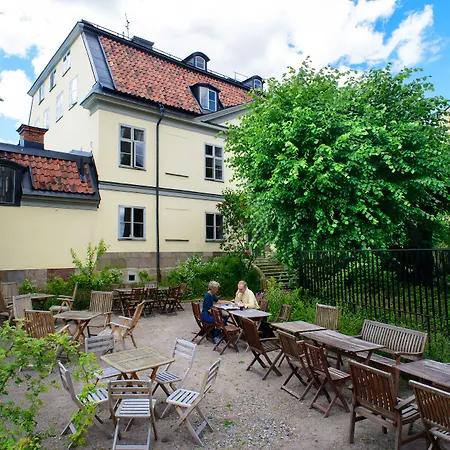 Hotel Hellstens Malmgard-3