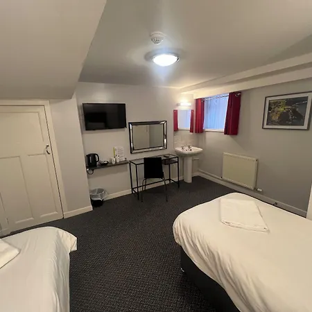 Lost Guest House Aberdeen-2