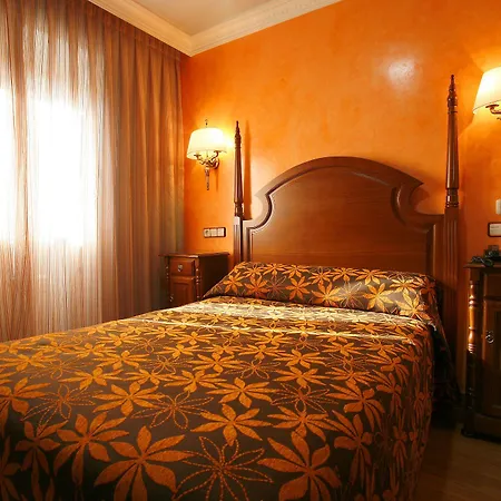 Hostal Victoria I-3