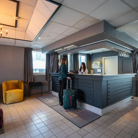 First Hotel Amalie-3
