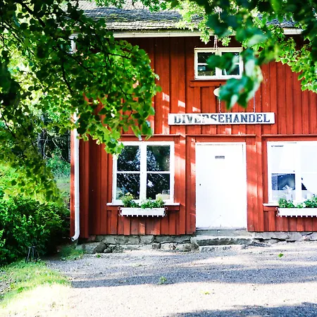 Hennickehammars Herrgård-2