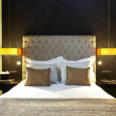 9Hotel Mercy-2