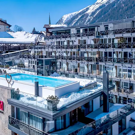 Hotel Fliana 4-3
