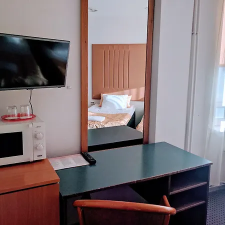 Center Hotel-3