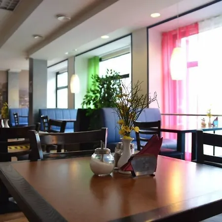 Center Hotel-2