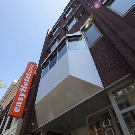 Easyhotel The Hague City Centre-3
