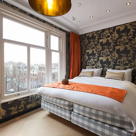 Amsterdam Canal Hotel-3