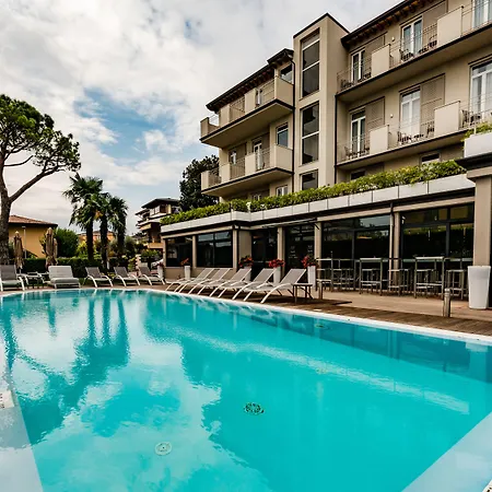 Hotel Palazzo Del Garda & Spa-3