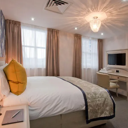 W12 Rooms-3