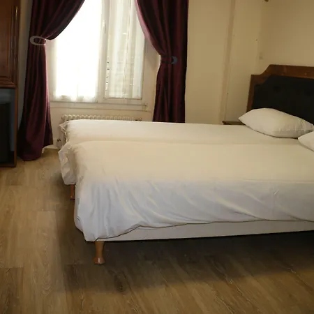 Grand Hotel De Clermont-2
