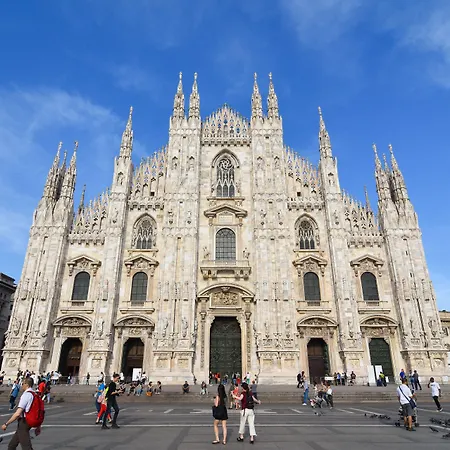 Suite Milano Duomo-3