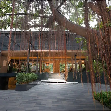 Ad Lib Hotel Bangkok-2