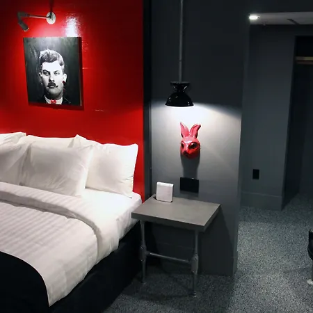 Hotel Gaythering - Gay Hotel - All Adults Welcome-3