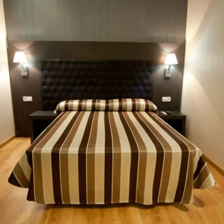 Hostal Bcn 46-2