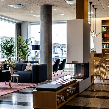 Aalborg Airport Hotel-3