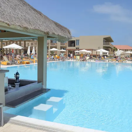 Oasis Salinas Sea-2