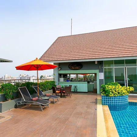 Adelphi Pattaya-2