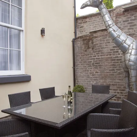 Epic Apart Hotel, Duke Street, Central Liverpool Apartments Near Liverpool One-2