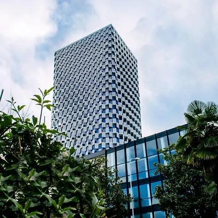 Maritim Hotel Plaza Tirana-2