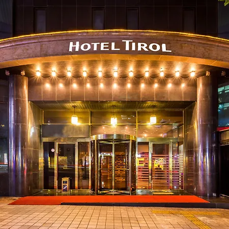 Hotel Tirol-2