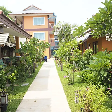 Lanta Fevrier Resort-3
