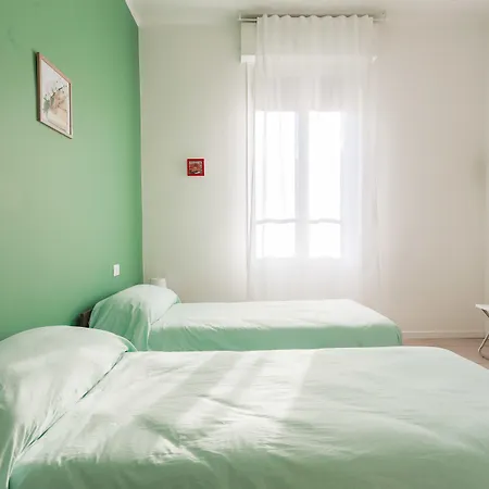 B&B Bentivogli By Lesdomus - Fronte Ospedale Sant'Orsola-3