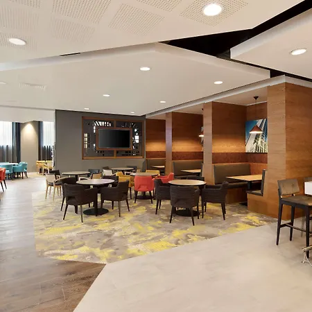 Hampton By Hilton London Excel-2