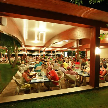 Hotel Grand Side-3