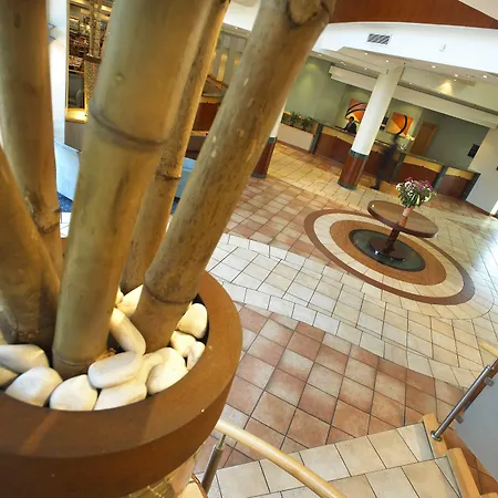 Garden Court Eastgate-3