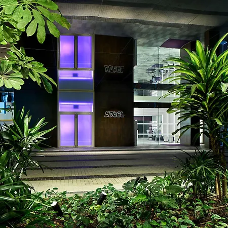 Yotel Singapore Orchard Road-3
