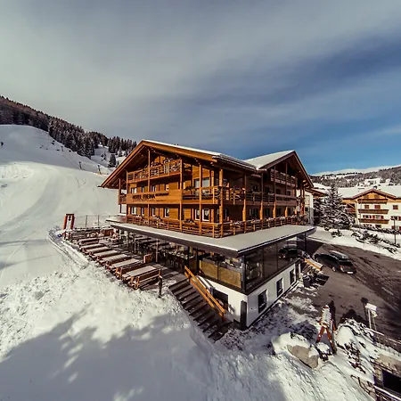 Freina Mountain Lifestyle Hotel-3