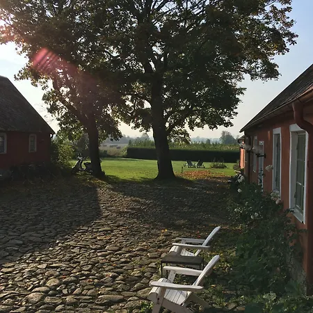 Östangård Bed&Breakfast-3