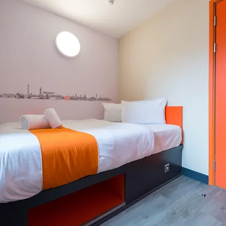 Easyhotel Glasgow City-2