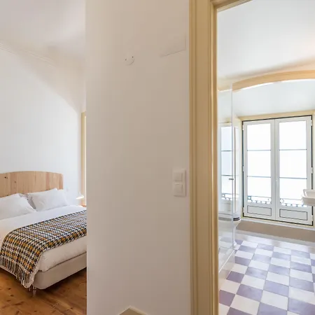 Principe Real Guest House-2