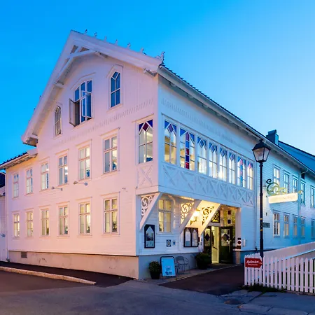 Lillesand Hotel Norge-3