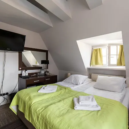 Hotel Artus - Old Town-3