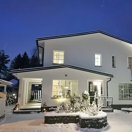 Villa Jokivarsi Bed&Breakfast-2