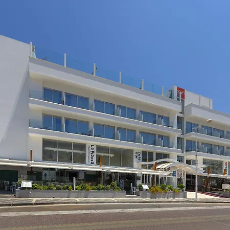 Protaras Plaza Hotel-2