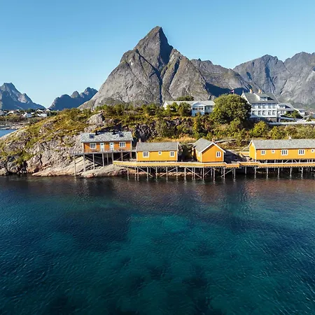 Sakrisøy Rorbuer-2