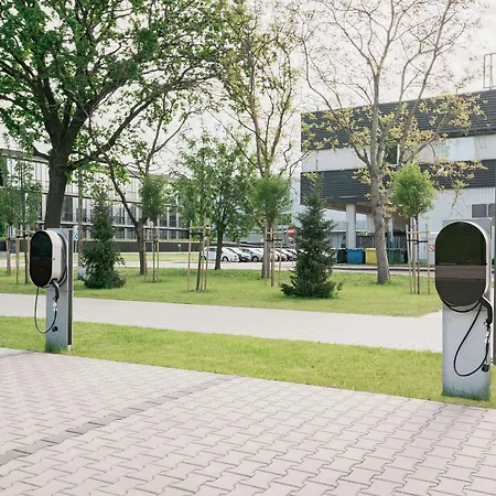 Hampton By Hilton Warsaw Reduta-2