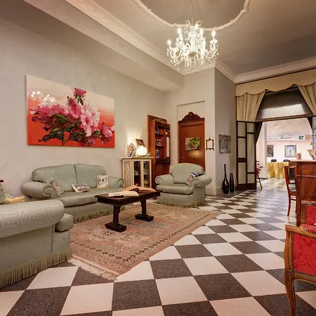 Hotel Residenza In Farnese-2