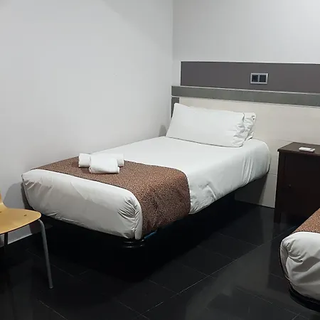 Hostal Levante Barcelona-3