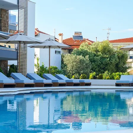 Agnes Deluxe Hotel-2