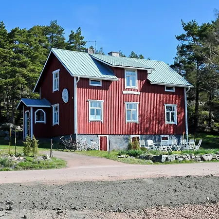 Strandhugget Bnb-3
