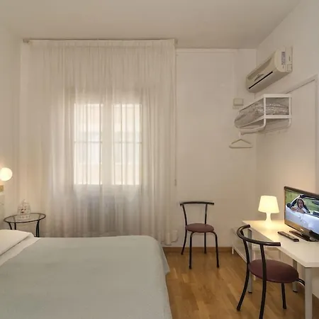 Hotel Cecile-2