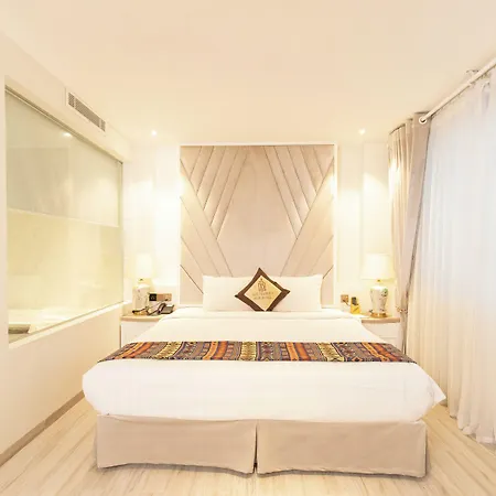 Blue Diamond New Hotel-3