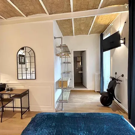 Domus Avi - Guest House-2