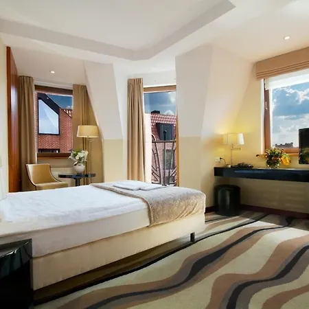 Hotel Fahrenheit-3