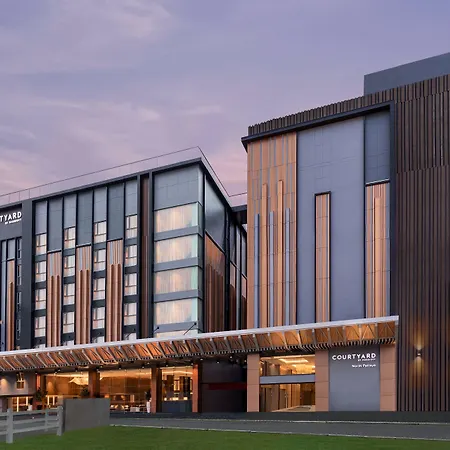 Courtyard By Marriott North Pattaya-3